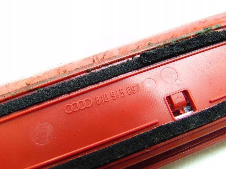 фото №3, Третє світло сплав audi tt 8j 06- 8j0945097