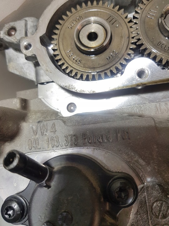 фото №14, Головка валы 04l103373 04l103308a vw seat audi 2.0 tdi crb