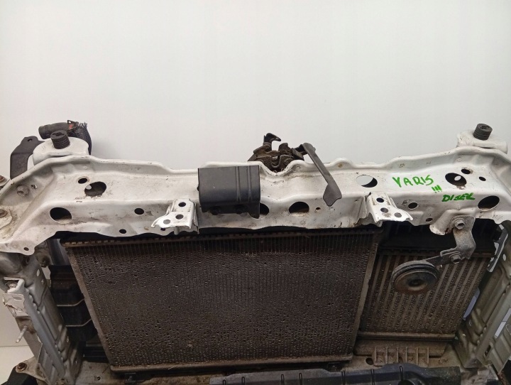 фото №9, Комплект радиатор перед toyota yaris iii mf4227509820