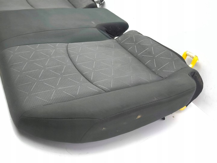 фото №8, Toyota rav 4 xa50 2019 сиденье задний