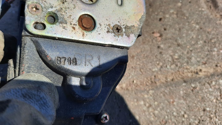 фото №5, Замок двері правий зад mazda 626