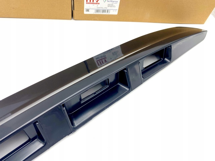 фото №14, Накладка тримач планка задньої кришки nissan qashqai