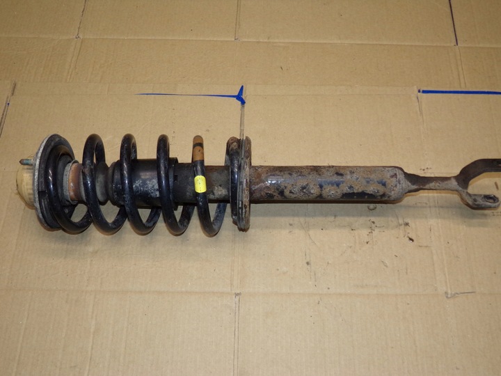 фото №1, Амортизатор перед пружина a4 b5 passat b5 1.6 b
