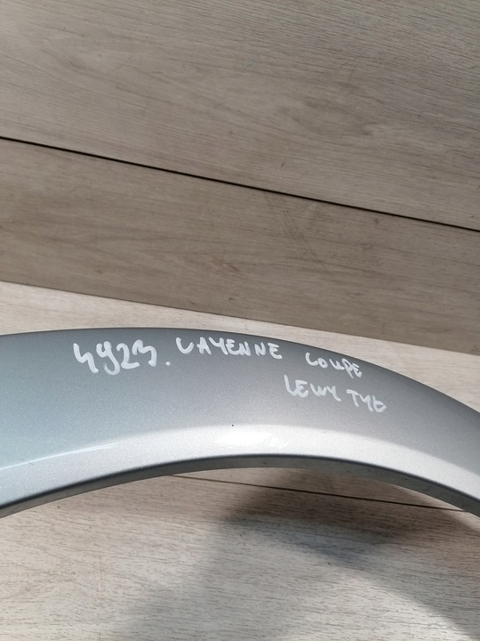 фото №11, Cayenne купе планка крыло левый зад 9y3854731e