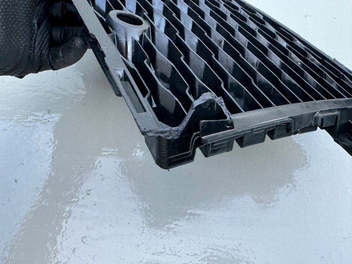 фото №8, Jaguar f pace x761 16r- решётка бампера левый перед передняя