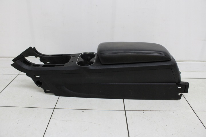 фото №10, Opel ampera chevrolet volt 11r- туннель средний подлокотник 22884528