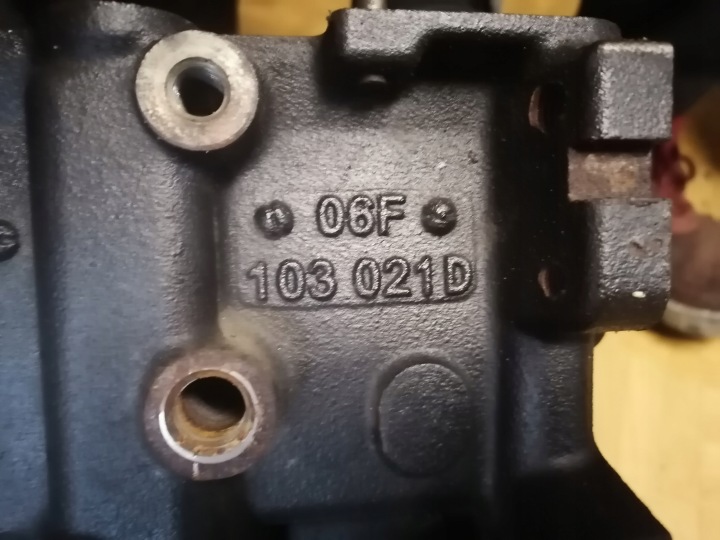 фото №13, Блок  двигуна vw audi seat 2.0 tfsi bgb 06f103021d