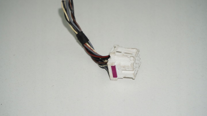 фото №5, Audi volkswagen seat skoda штекер роз'єм з'єднувач 4f0937733e