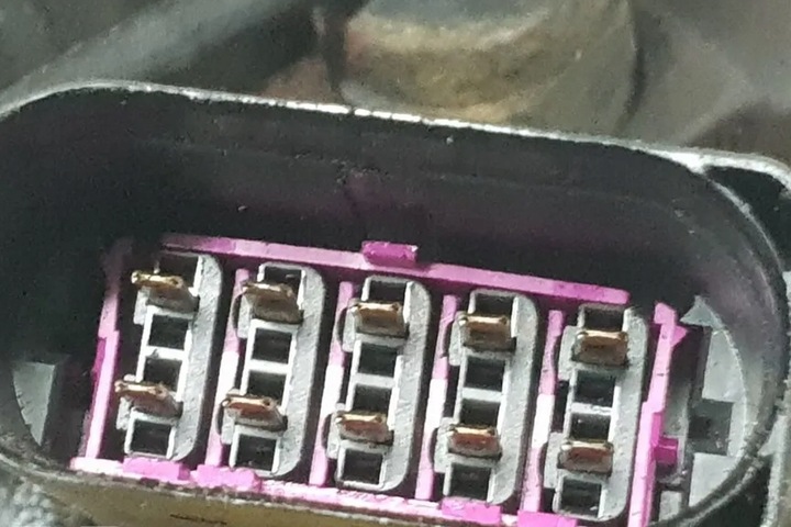 фото №1, Насос пального skoda octavia i combi 1u5 038130107d 1.9l дизель 81kw 2003