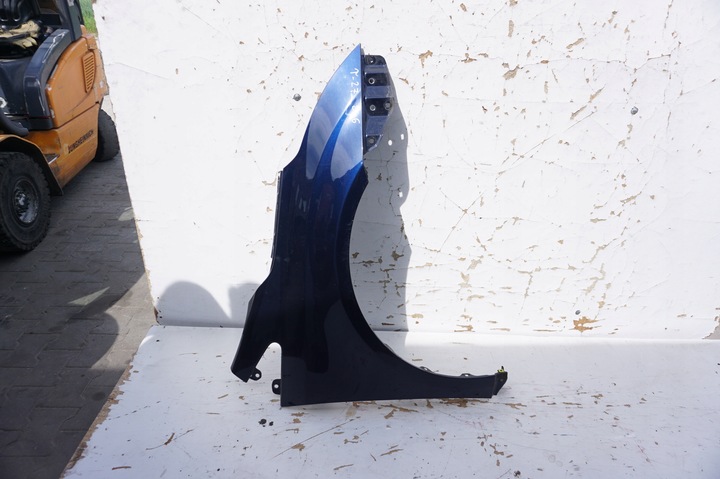 фото №1, Крыло правый перед toyota avensis t27 8s6