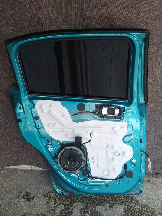 фото №2, Двері ліві зад citroen c3 iii