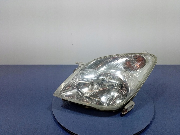 фото №1, Toyota corolla verso i фара лівий перед лампа передня eu 13-66