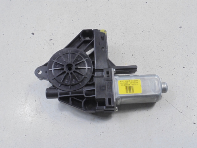 фото №7, Volvo s60 2 двигун підйомника скла ліві перед 10-13 4d 966268-103