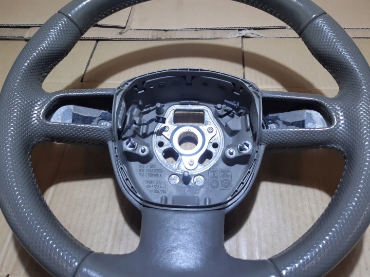 фото №10, Audi q5 8r a5 8t a3 8p кермо шкіра стьобана пелюстки 8r0419091g