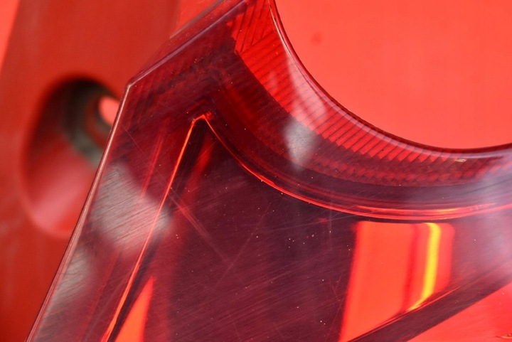 фото №9, Лампа правая зад задняя toyota auris 2 ii 5d hb 12-15