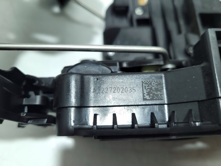 фото №9, Mercedes ml w166 замок дверь правая передних доводчик 1667600800 2227202035