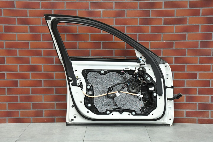 фото №6, Двері ліві перед передні bmw 5 g30 g31 u21 brillant білий