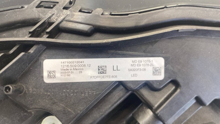 фото №15, Bmw 2 g42 m2 g87 cs золото фара ліва права комплект перед повний led 5a320f4-08