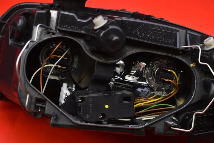 фото №8, Фара праві лампа перед eu 50505536 alfa romeo gt 937 03-10