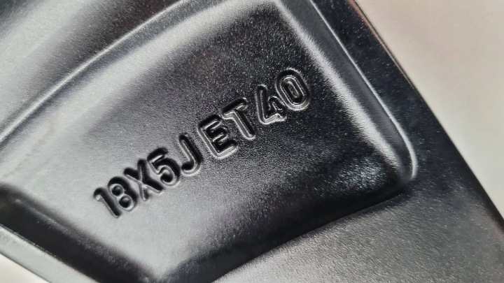 фото №11, Toyota aygo алюминиевый диск 18 fv