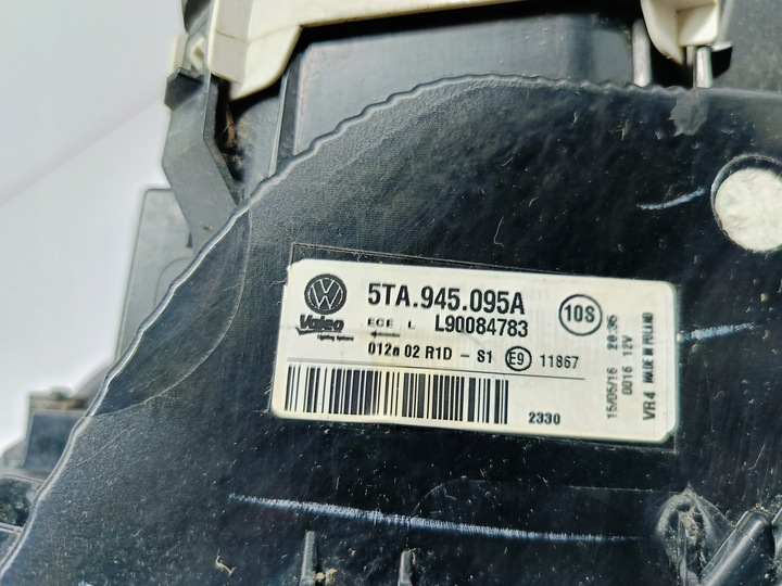 фото №12, Volkswagen touran 5ta 15- лампа левый зад левая задняя 5ta945095a