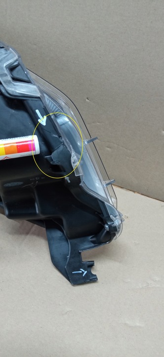 фото №9, Toyota yaris iv 4 19- лампа фара праві перед лінза koito k0-6 eu