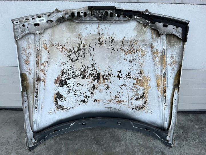 фото №6, Капот крышка двигателя mercedes w124 1985-1989r узкая молдинг