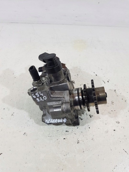 фото №1, Насос впрыскивающий a6540700001 mercedes sprinter w205 w213 2.0 cdi 654920