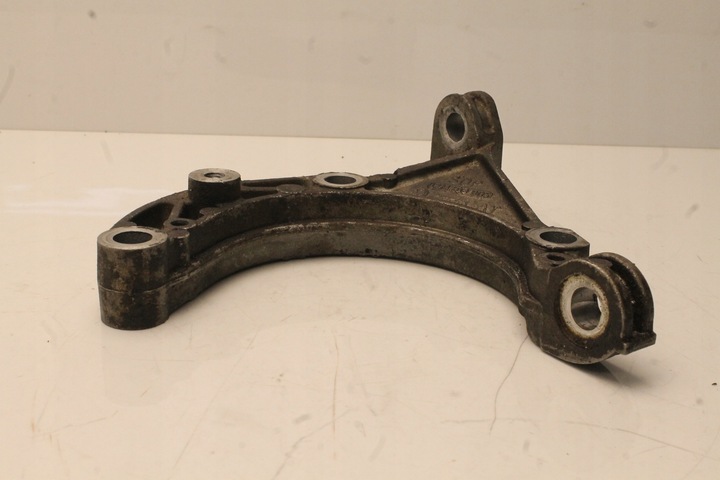 фото №8, Audi tt 1.8 t лапи кронштейн коробки 02m409905