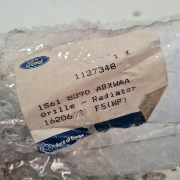 фото №10, Ford fiesta iv решётка решётка рамка 1127348