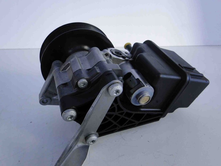 фото №5, Mercedes c 204 e 207 насос усилителя a0064661501