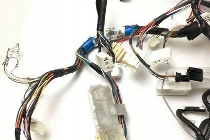 фото №8, Каркас консоли toyota avensis estate _t27_ 8214505 2.0l дизель 93kw 2010