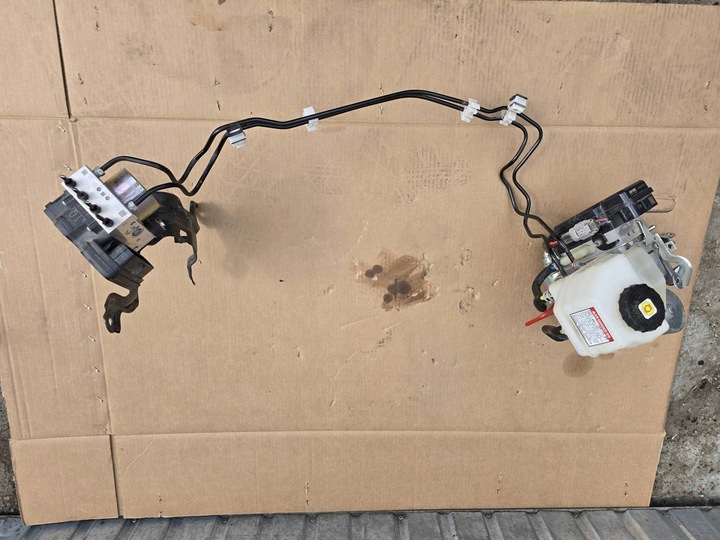 фото №7, Насос усилителя 47210-52070 toyota yaris iii гибрид номер ma2