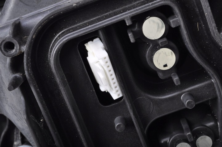 фото №10, Volvo s60 v60 фара левая передняя перед mid led