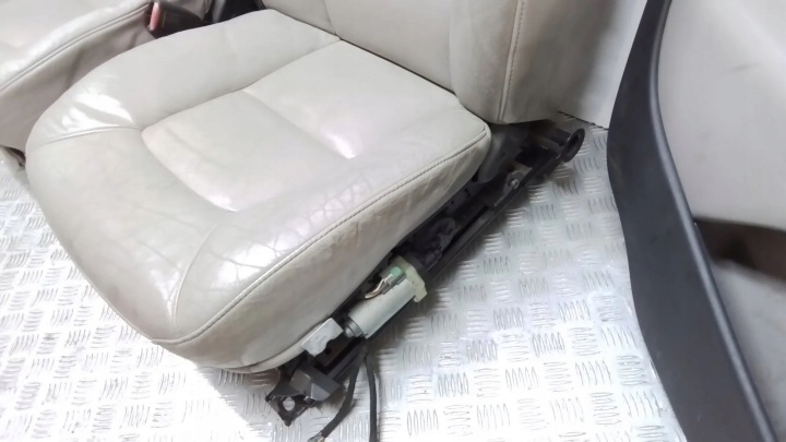фото №12, Салон volvo s80 ii as 31263311 2.0l бензин 107kw 2008