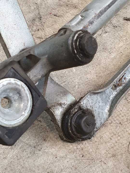 фото №8, Механизм дворник перед оригинальный номер 7s7117504ab ford mondeo mk4 07r.