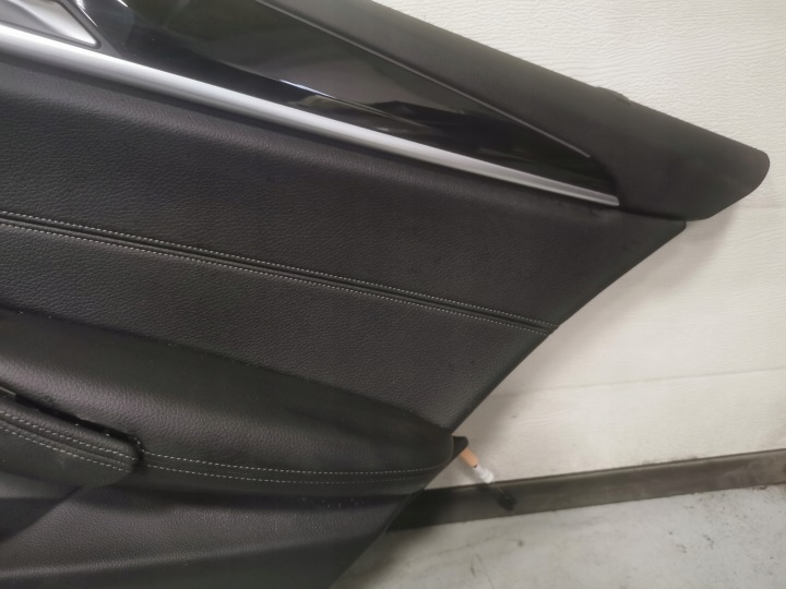 фото №5, Карта дверь зад правое заднее кожа bmw g30 2019