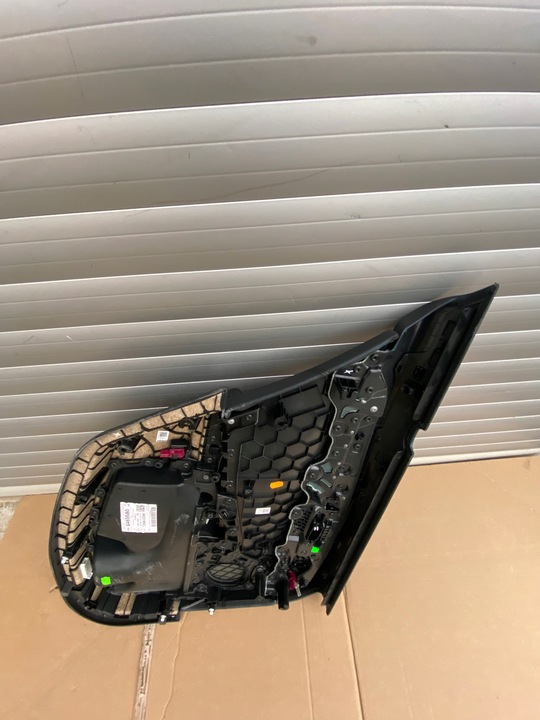 фото №5, Оббивка боковина двері праві зад bmw 5 g30 harman кардон