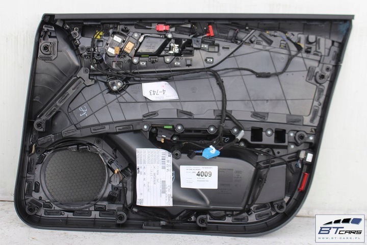 фото №13, Audi a4 універсал allroad боковина обшивки двері дверні оббивка 8w 8w9 b9 skór