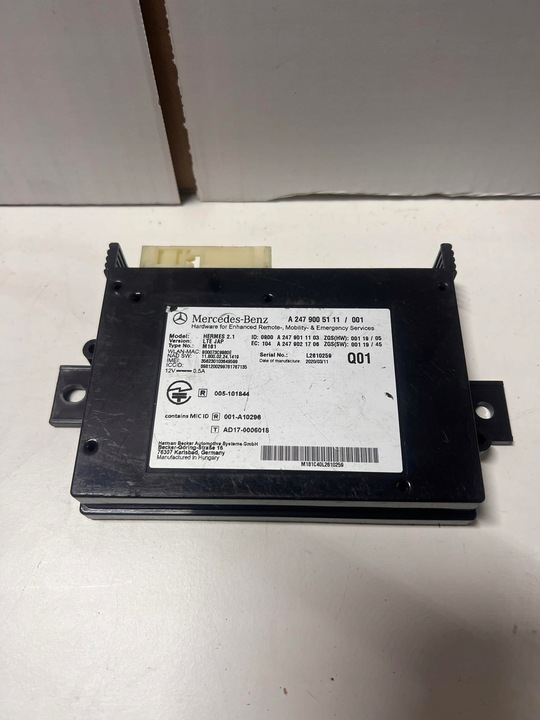 фото №1, Mercedes модуль emergency call telematic sos a2479005111 a2479011103