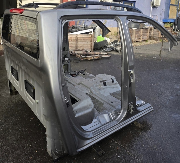 фото №8, Чверть ліва права зад дах nissan navara np300 d23 2018r 2.3 dci k51