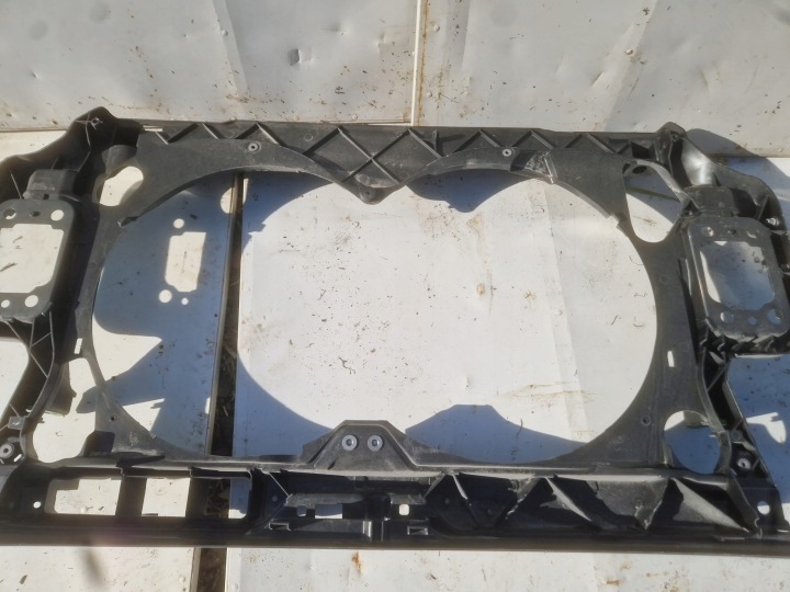 фото №8, Audi a6 c6 усилитель бампера перед передняя панель 4f0805594h