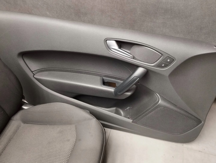 фото №12, Audi a1 8x 3 дверь сиденья обшивки сиденье