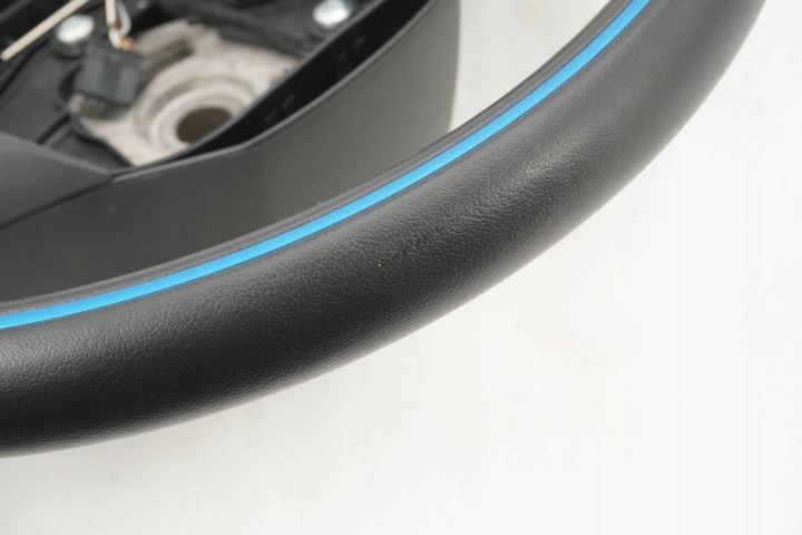 фото №13, Руль кожаный многофункциональная bmw i3 6884003