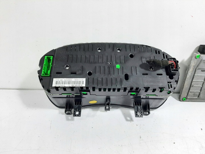 фото №13, Vw polo 9n рестайлинг 3d 1.2 05r блок управления двигателя набор siemens 03d906033f