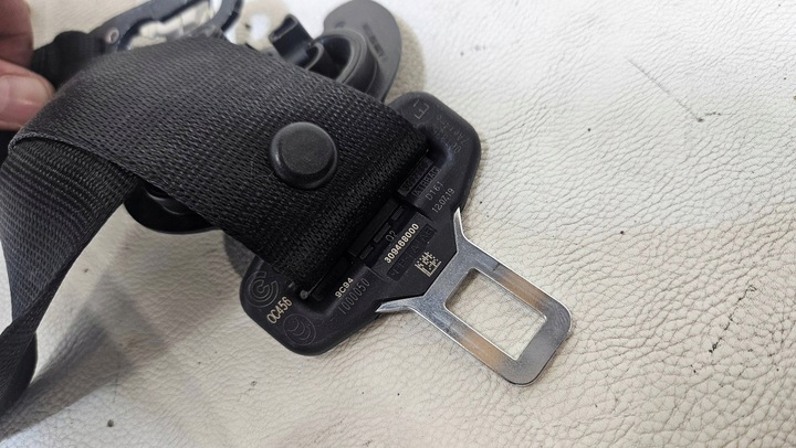 фото №8, Pas безпеки натягувач перед mercedes gle suv w167 309468099228