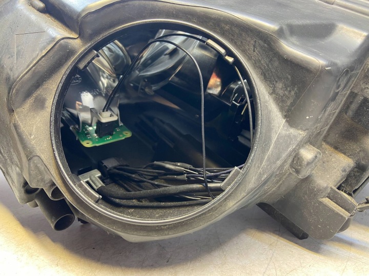 фото №9, Mercedes e w212 фара ксенон поворотний праве фара передня права a2128205861