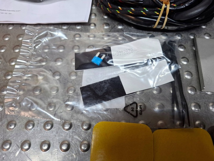 фото №5, Жгут фаркоп kpl блок управления  штекер 13 pin 52028758 fiat 500x oem номер