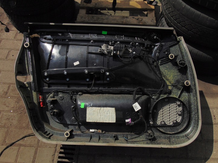 фото №16, Боковина лівий праві перед комплект audi a4 b7 європа