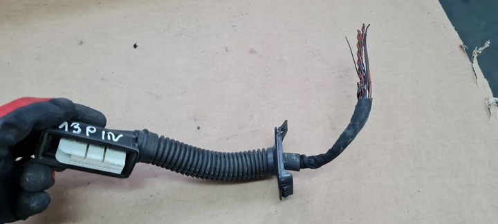 фото №14, A4 b9 8w штекер роз'єм двері перед 4h0972702 a5 8w vw audi